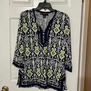 Navy, white, and yellow tunic